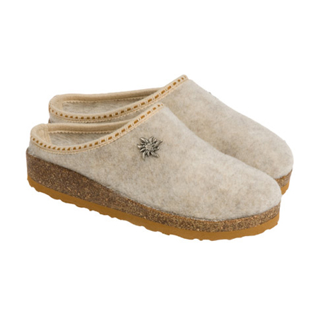 pantofole con suola antiscivolo e applicazione stella alpina