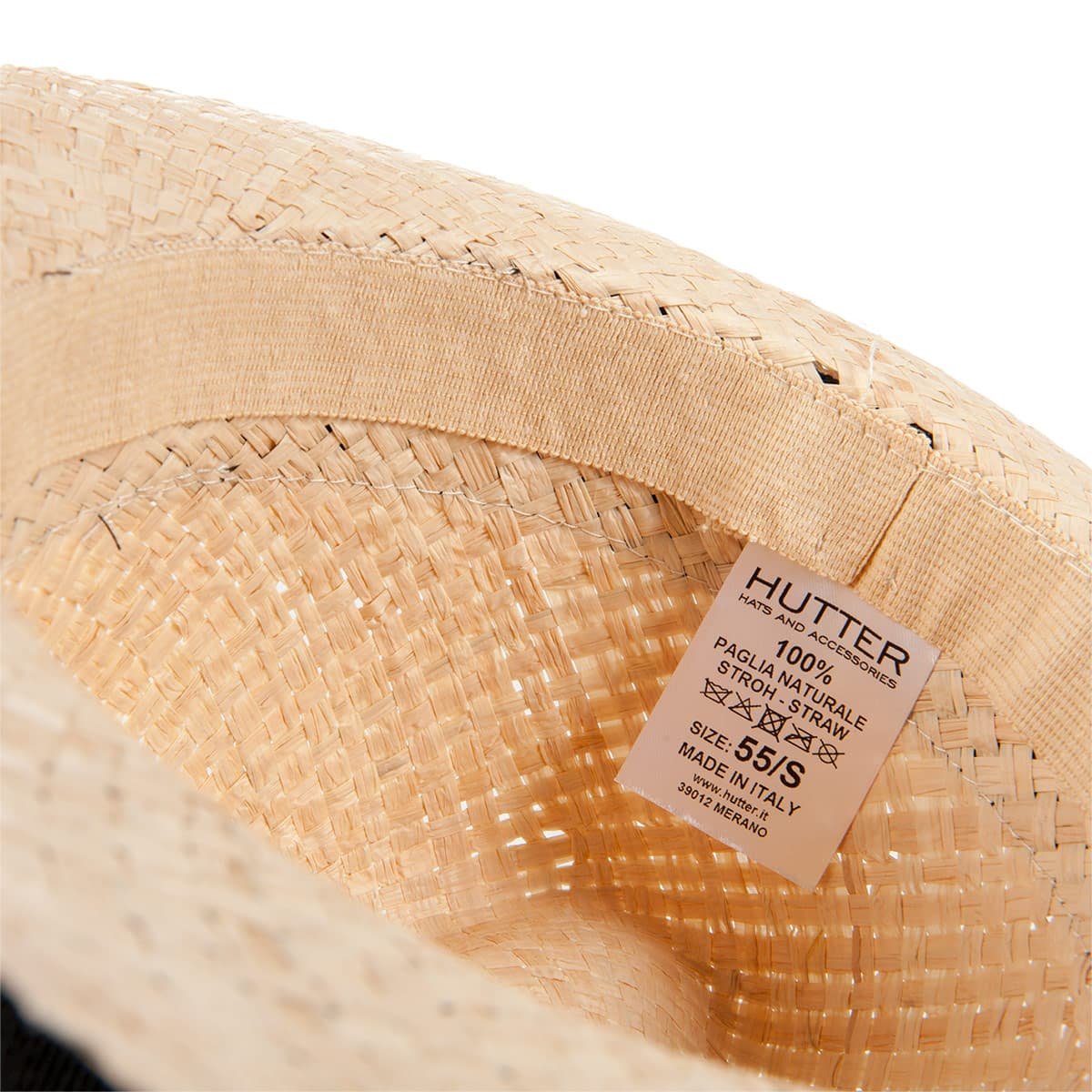 Cappello in paglia a tesa larga con fascia nera