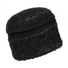 Elegante cappello da donna in boucl� di FASHION