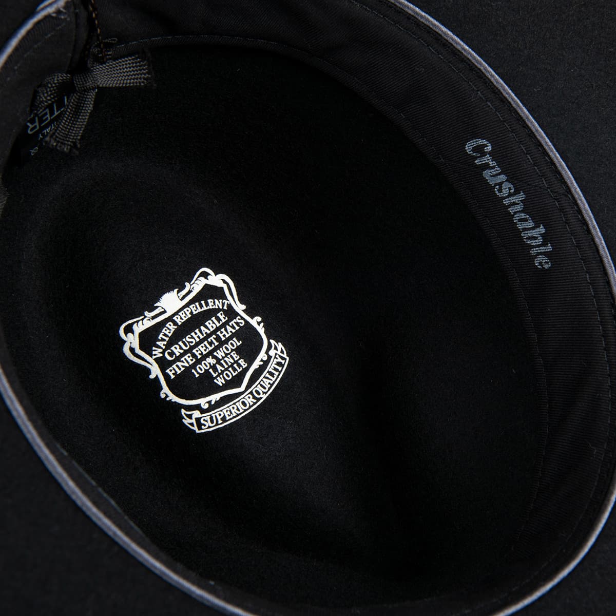 Topper Singolo Cappello Uomo Feltro Tesa Piatta Topper