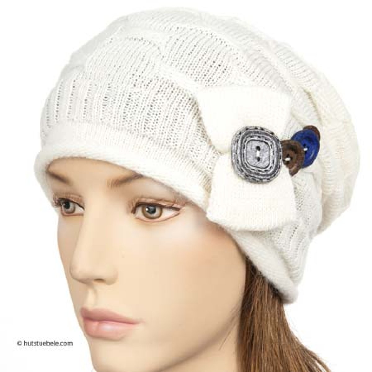 HUTTER cappello oversize splendidamente lavorato a maglia con fiocco e  applicazione di bottoni