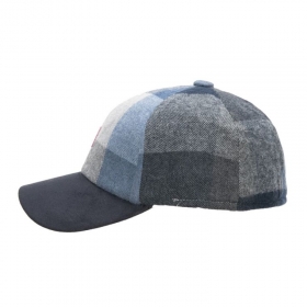 Cappello da baseball alla moda con motivo a scacchiera
