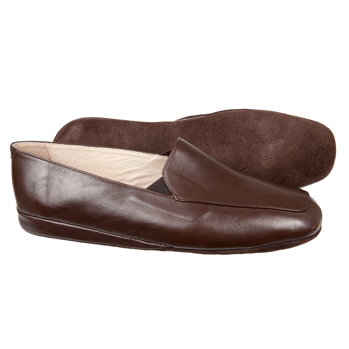 Pantofola in pelle chiusa dietro da uomo