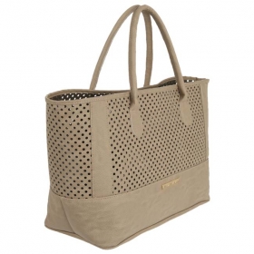 borsa spaziosa firmata Alessandra Bacci 