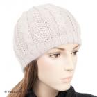 MODA | Cappelli da donna in maglia d'angora beige