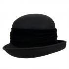 Cloche cappello con decorazione in velluto nero